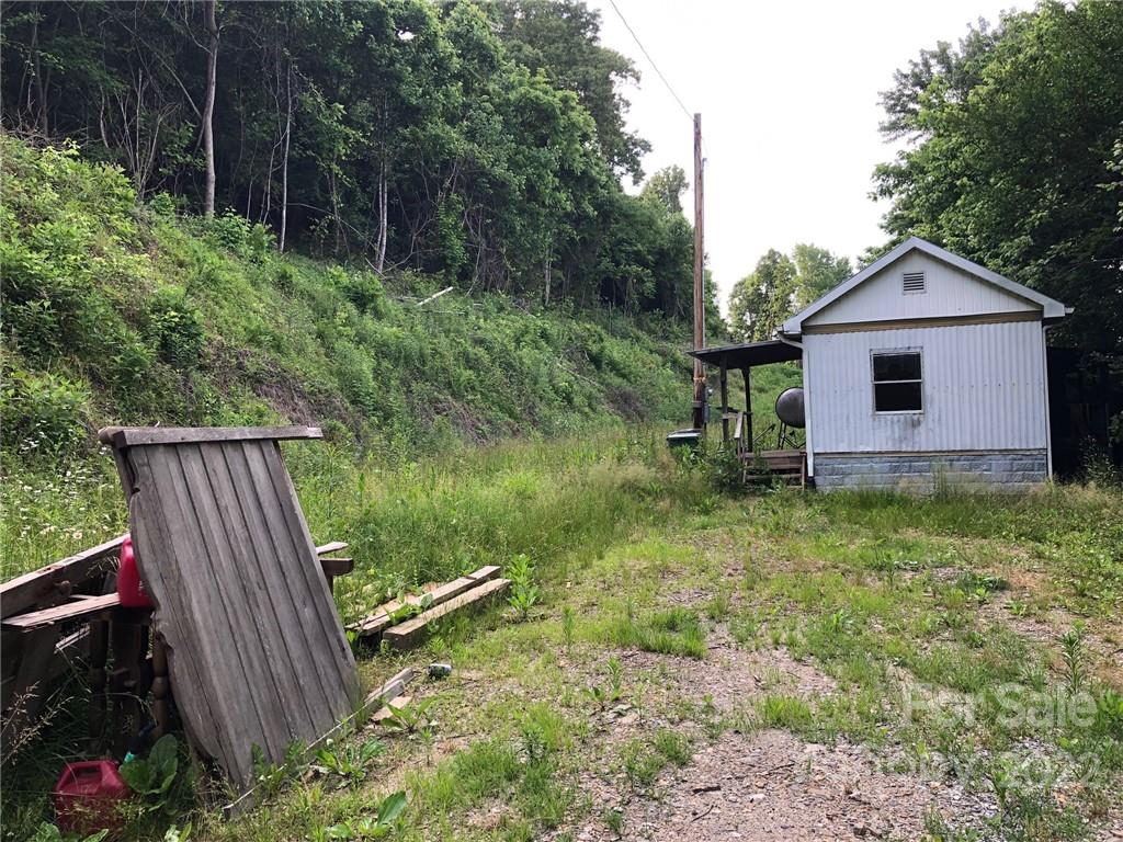 148 Oakley Freeman Road Marshall, NC 28753 - Photo 12 of 41