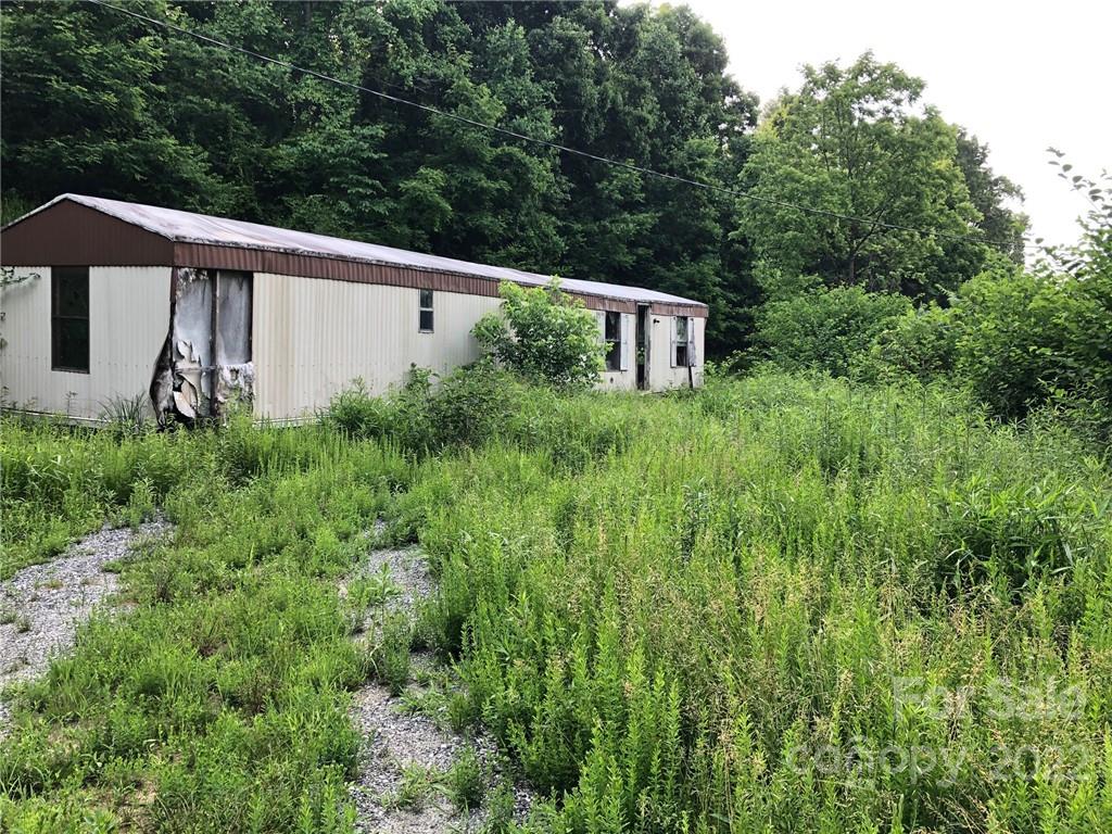 148 Oakley Freeman Road Marshall, NC 28753 - Photo 10 of 41