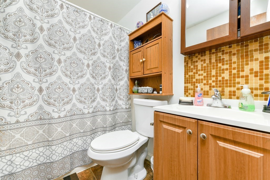 56 Victoria Heights Road, Unit 56 Boston, MA 02136 - Photo 17 of 23 Gallery Image 17