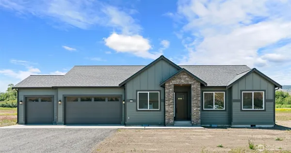 $799,950 | 600 Thorp Lndg Lane, Thorp, WA 98946