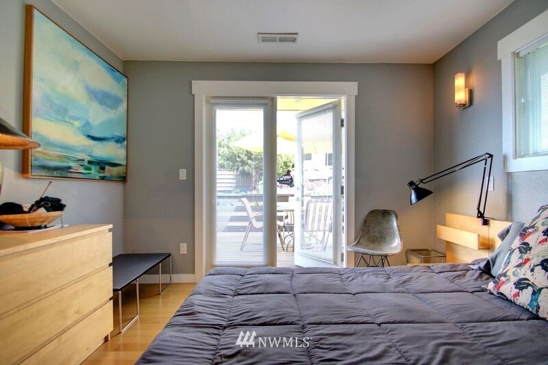 3717 R Avenue Anacortes, WA 98221 - Photo 11 of 25 Gallery Image 11
