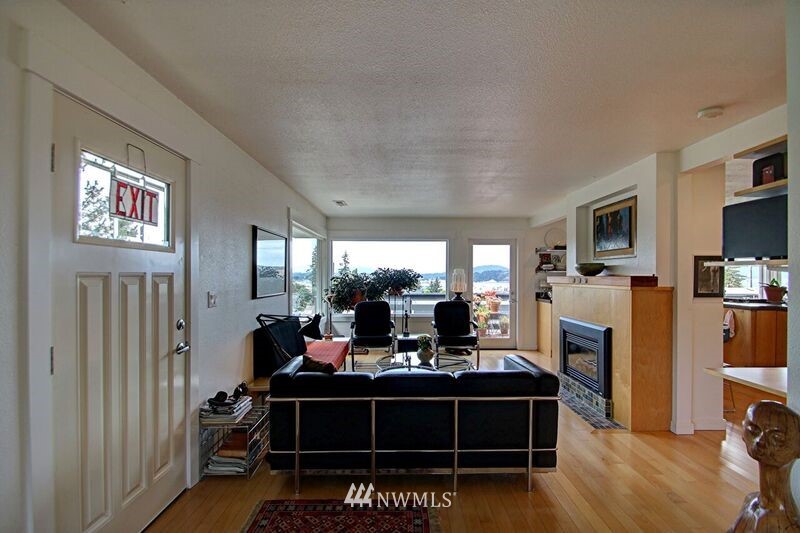 3717 R Avenue Anacortes, WA 98221 - Photo 13 of 25 Gallery Image 13