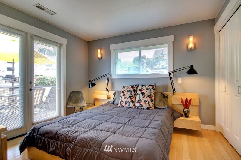 3717 R Avenue Anacortes, WA 98221 - Photo 10 of 25 Gallery Image 10