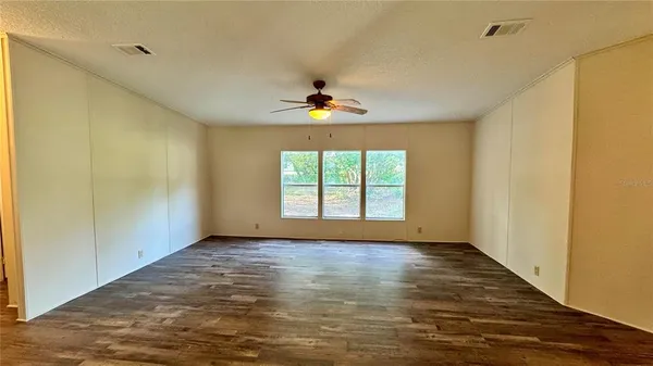 $192,500 | 15432 Carroll's Court, Tavares, FL 32778