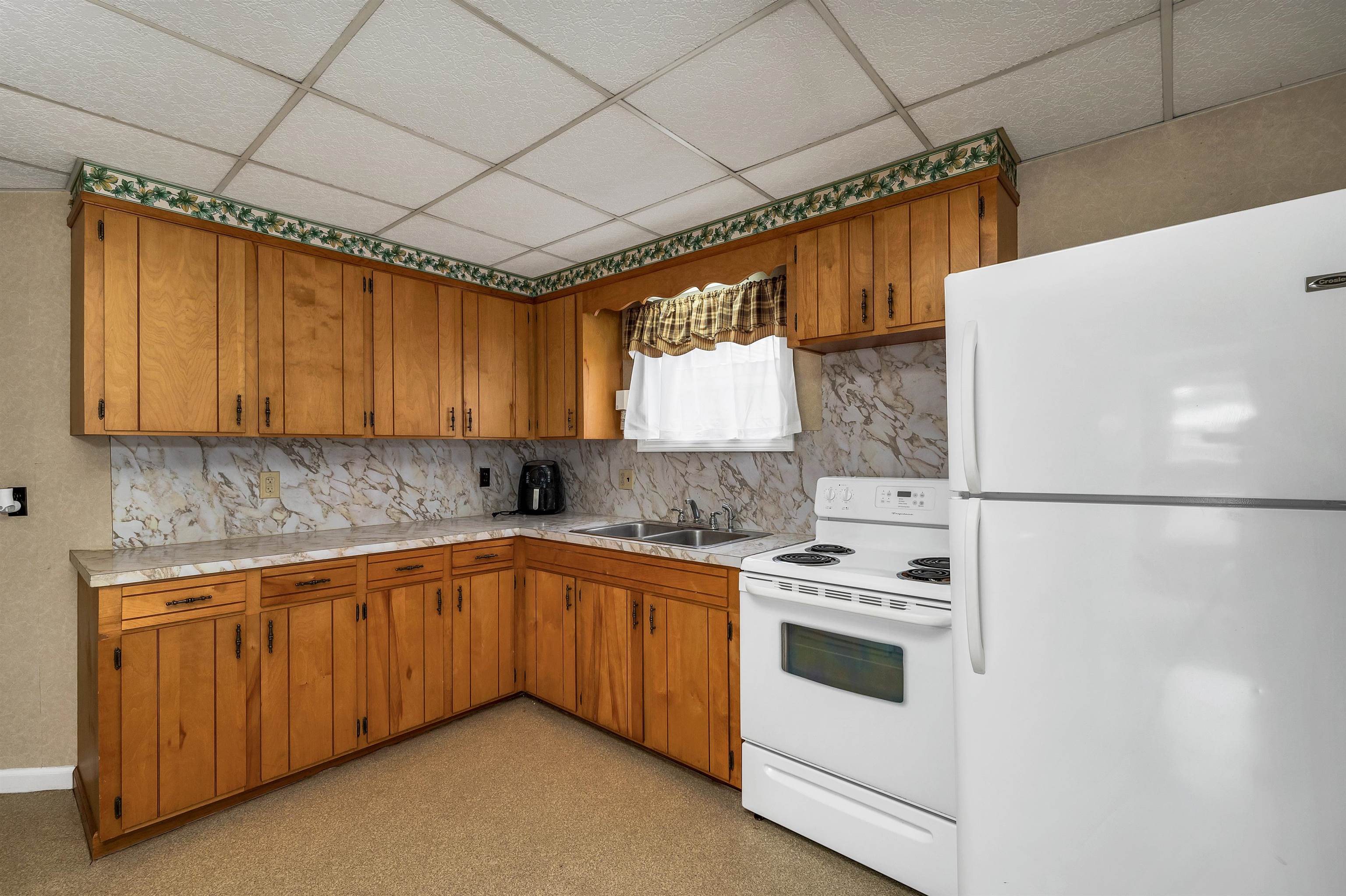 106 Main Street Colebrook, NH 03576 - Photo 18 of 29