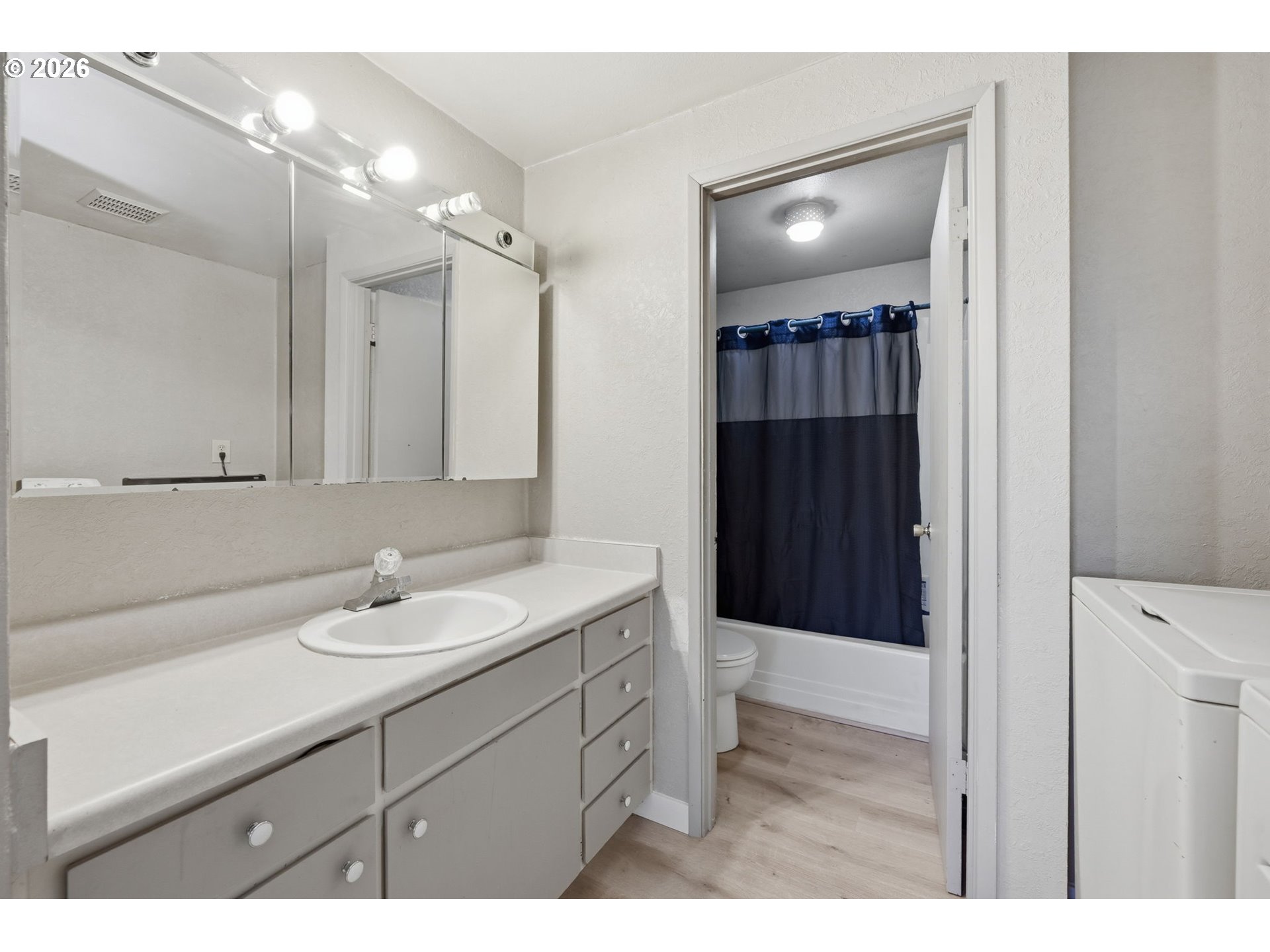 87988 6th Street Veneta, OR 97487 - Photo 13 of 20 a bathroom with a sink double vanity and a mirror