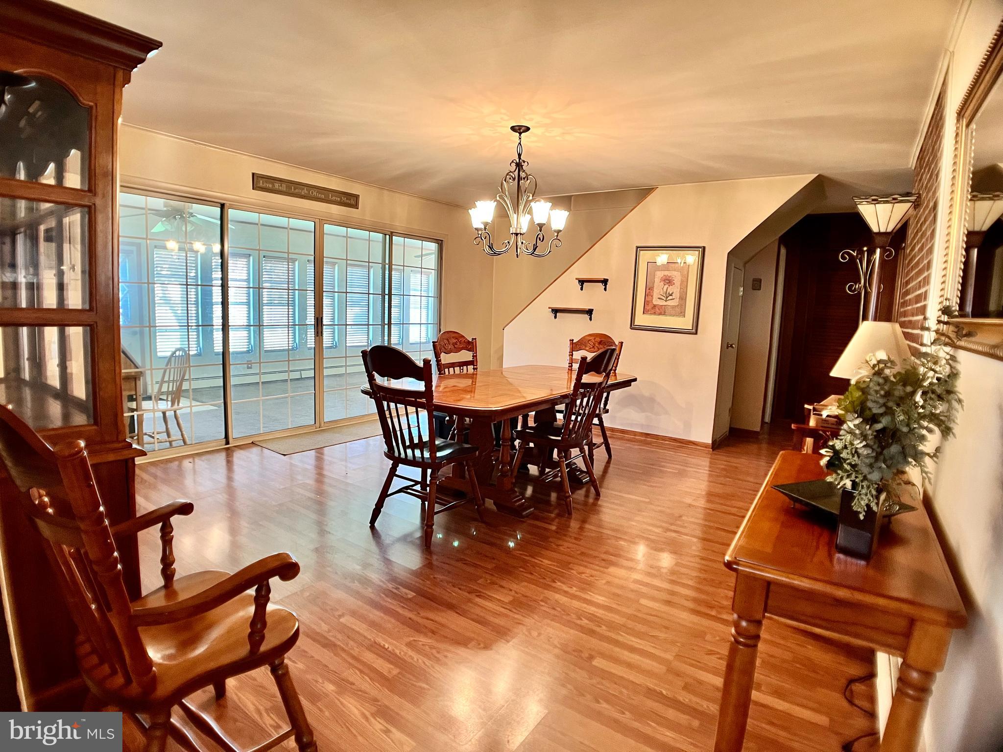 33 Ruby Lane Levittown, PA 19055 - Photo 11 of 28