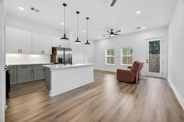 $2,600 | 314 Neyland Street, Houston, TX 77022