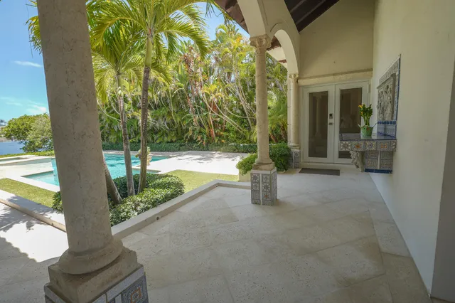 $8,900,000 | 1690 Lands End Road, Manalapan, FL 33462