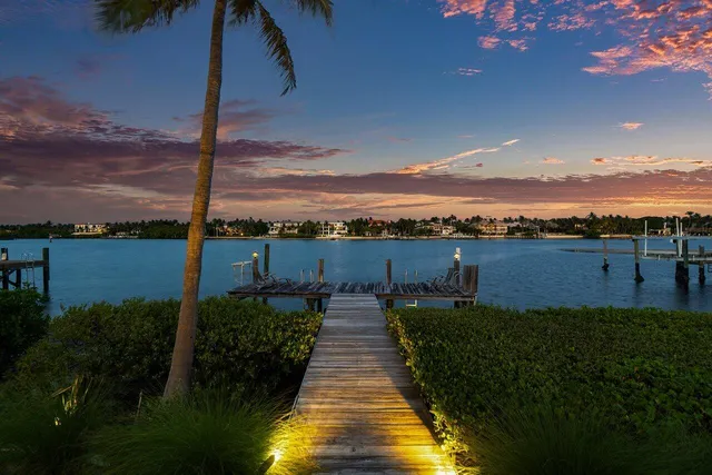 $8,900,000 | 1690 Lands End Road, Manalapan, FL 33462