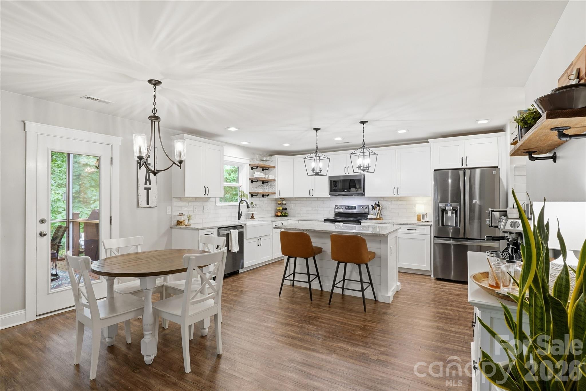 393 Wellridge Drive Fort Mill, SC 29708 - Photo 4 of 29
