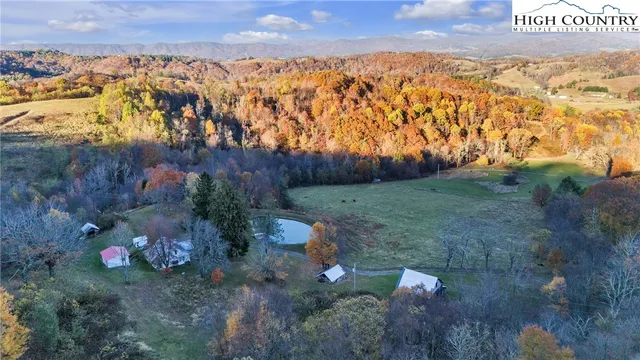 $549,000 | 984 Cloverdale Lane, Independence, VA 24348