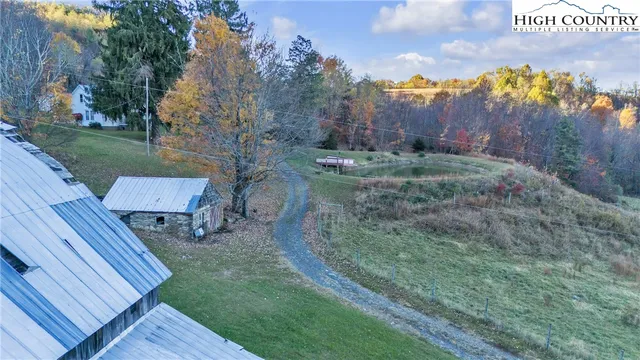 $549,000 | 984 Cloverdale Lane, Independence, VA 24348