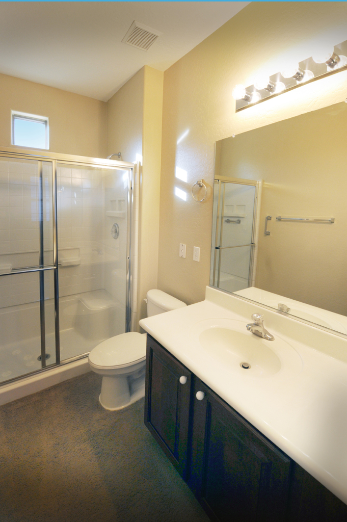 2613 West Florentine Road Phoenix, AZ 85086 - Photo 27 of 38 2nd bathroom