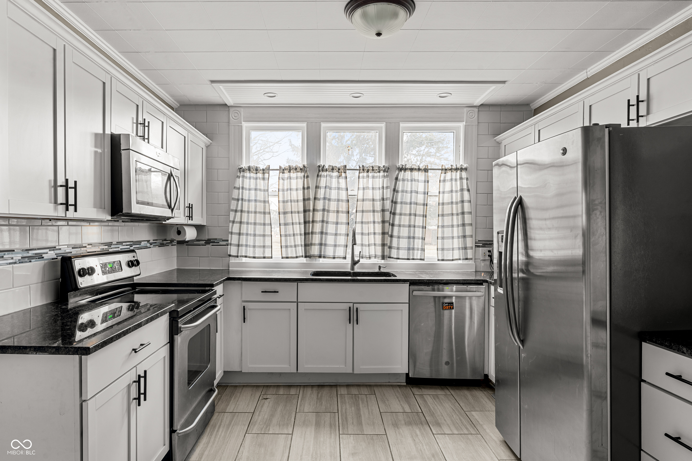 1026 North Main Street Tipton, IN 46072 - Photo 2 of 22