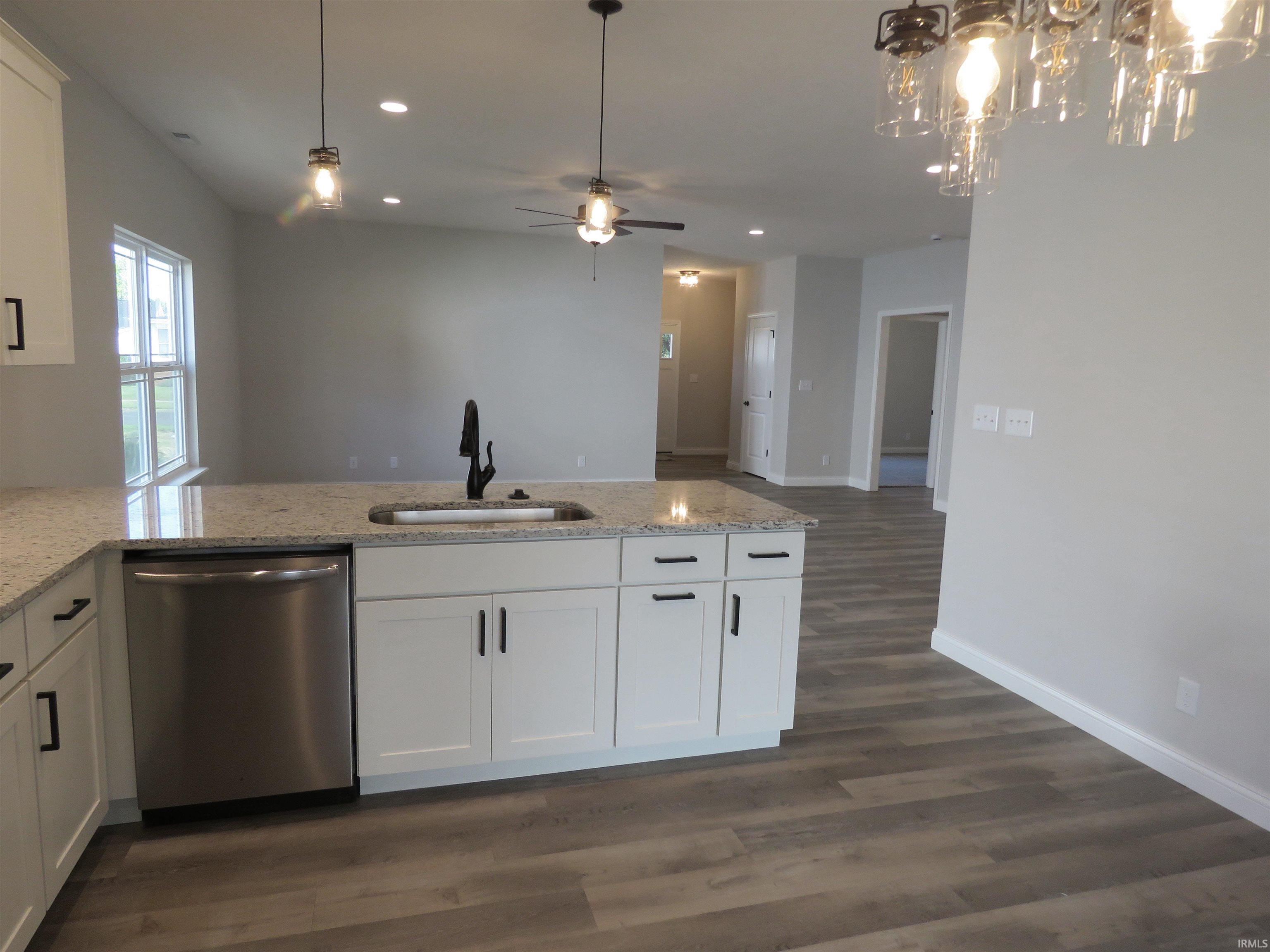 1105 East Wabash Street Frankfort, IN 46041 - Photo 6 of 18