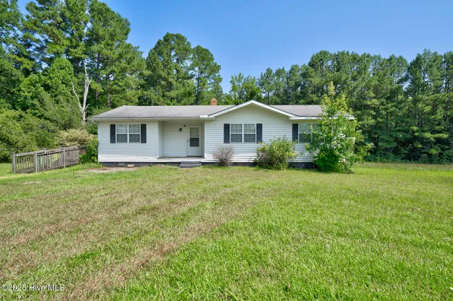 $129,900 | 463 Lynch Cemetery Road, Hollister, NC 27844