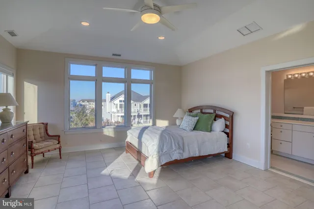 $6,200,000 | 37105 Ocean Park Lane, Fenwick Island, DE 19944