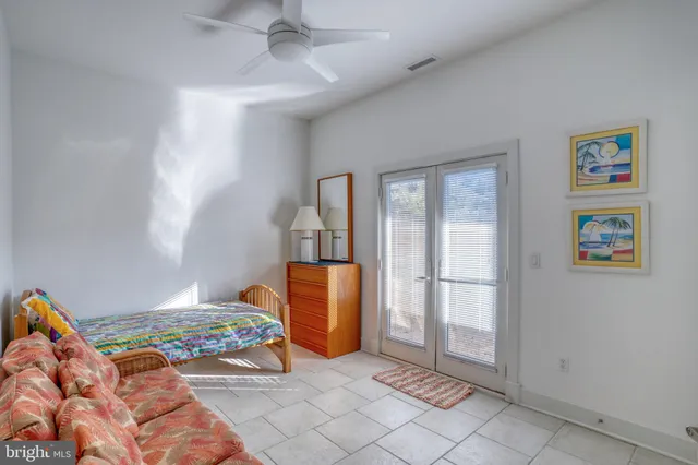 $6,200,000 | 37105 Ocean Park Lane, Fenwick Island, DE 19944