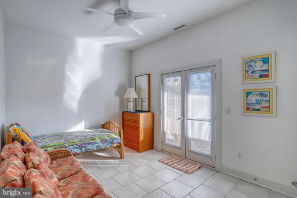 $6,200,000 | 37105 Ocean Park Lane, Fenwick Island, DE 19944