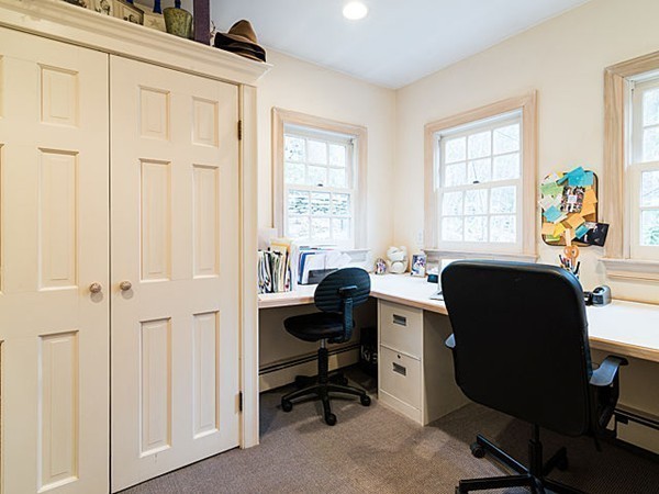 30 Fenwick Road Newton, MA 02468 - Photo 13 of 27