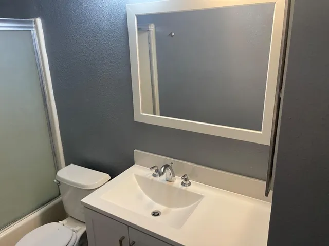 $729,000 | 1647 Moffett Road, Ceres, CA 95307