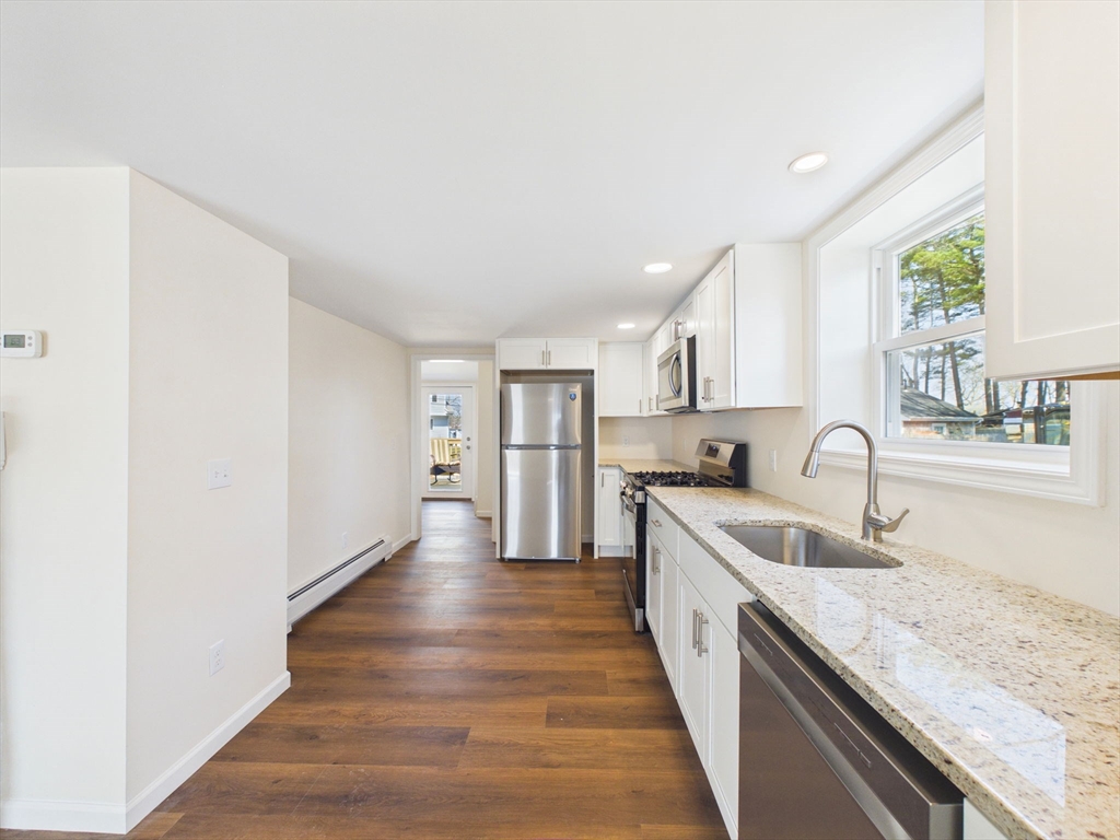5 Pilgrim Avenue Wareham, MA 02571 - Photo 20 of 42