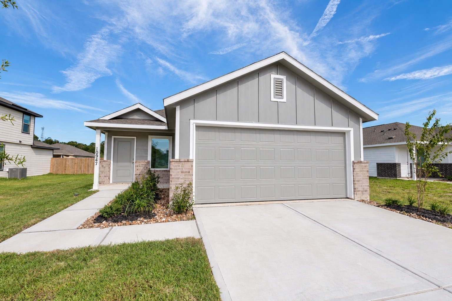 10947 Independence Road Cleveland, TX 77328 - Photo 1 of 28 Gallery Image 1