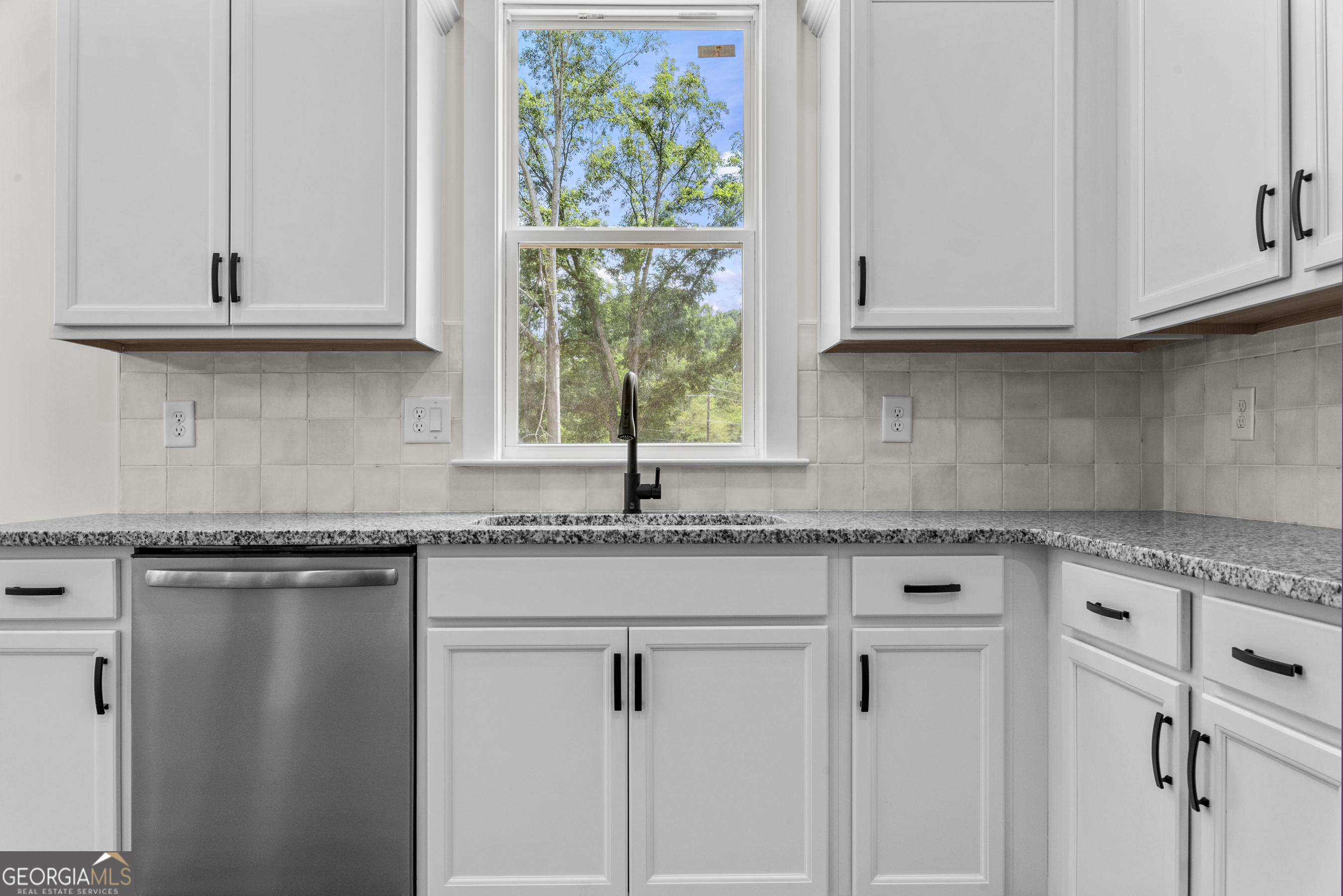 1113 Cornwall Drive Madison, GA 30650 - Photo 17 of 37