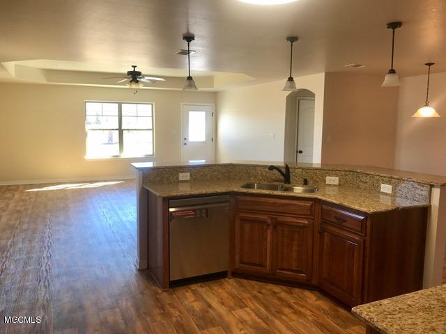 21562 Coleman Cemetery Road Moss Point, MS 39562 - Photo 3 of 25 Living Room View