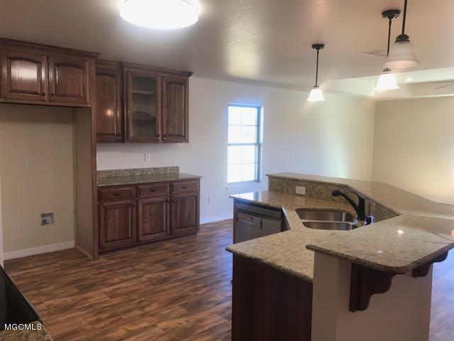 21562 Coleman Cemetery Road Moss Point, MS 39562 - Photo 7 of 25 Kitchen