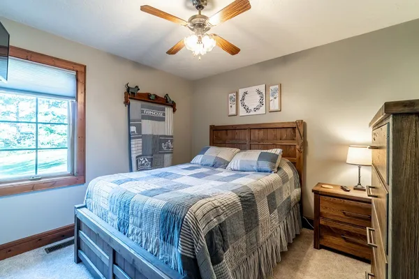 $570,000 | 3305 North 300 East, Fremont, IN 46737