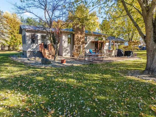 $570,000 | 3305 North 300 East, Fremont, IN 46737