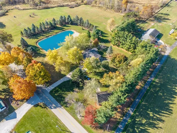 $570,000 | 3305 North 300 East, Fremont, IN 46737