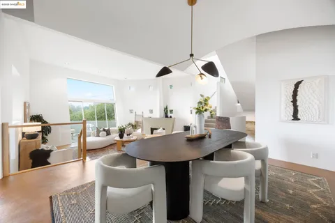 $1,395,000 | 6590 Oakwood Drive, Oakland, CA 94611