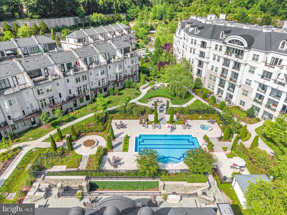 8111 River Road, Unit 131 Bethesda, MD 20817 - Photo 47 of 59 Pool and gardens