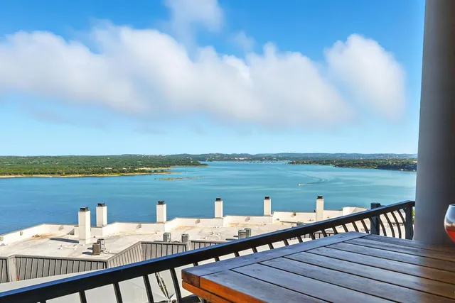 $2,700 | 2918 Ranch Road 620 North, Unit P290, Austin, TX 78734