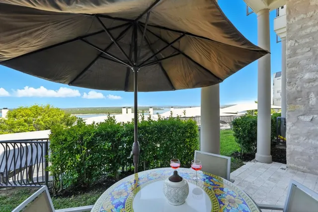 $2,700 | 2918 Ranch Road 620 North, Unit P290, Austin, TX 78734