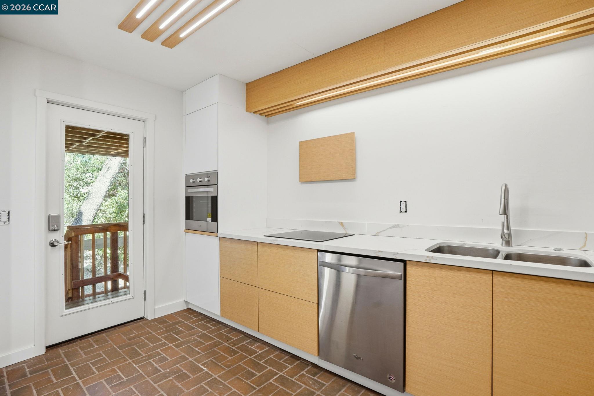 132 Rudgear Drive Walnut Creek, CA 94596 - Photo 41 of 61 Kitchen