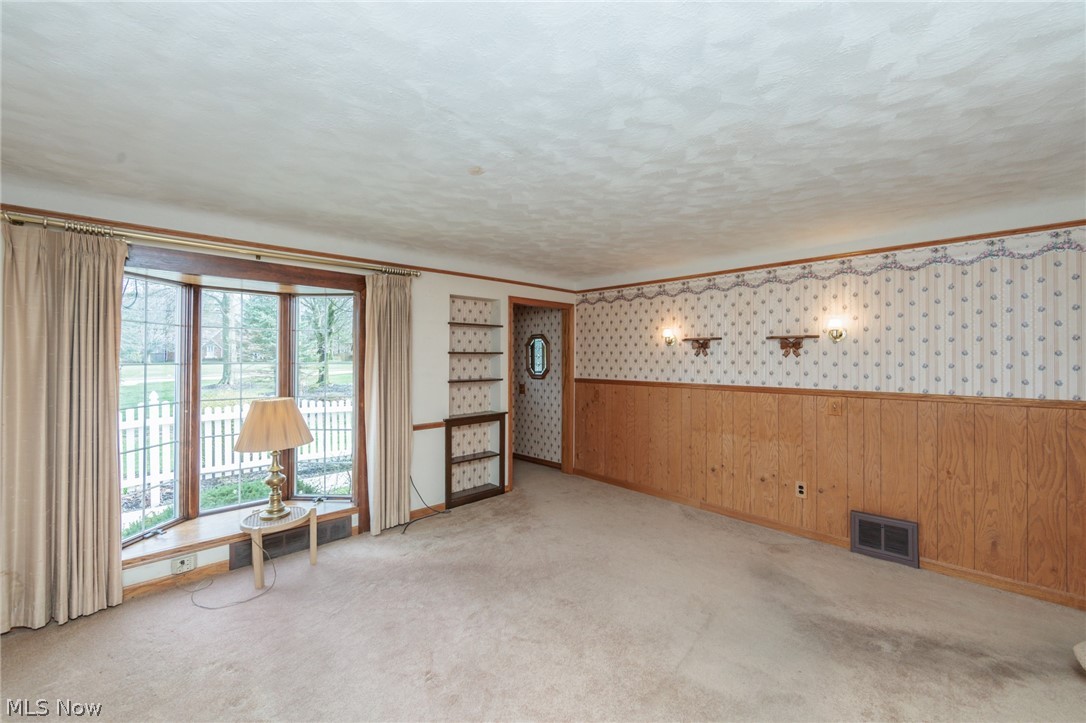 10136 Ridge Road North Royalton, OH 44133 - Photo 16 of 49 Gallery Image 16