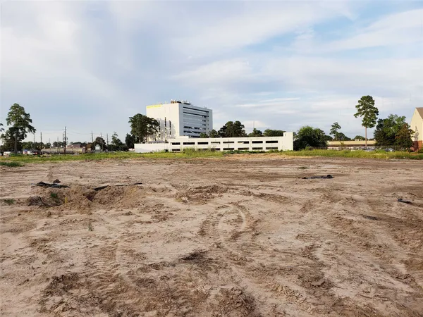 $675,000 | 15000 Bammel North Houston Road, Houston, TX 77014