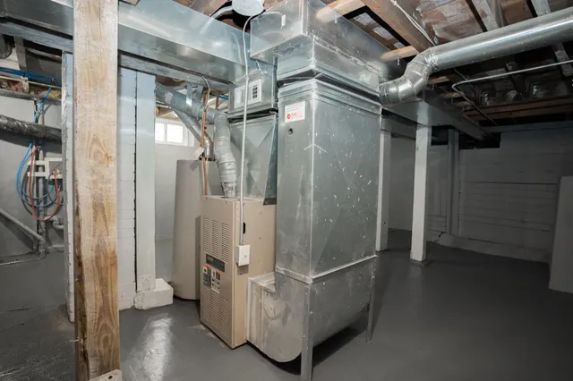 $249,900 | 2928 34th Avenue South, Minneapolis, MN 55406