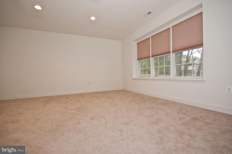 2103 Cranbourne Road Lutherville-Timonium, MD 21093 - Photo 24 of 30 Fourth bedroom with bath