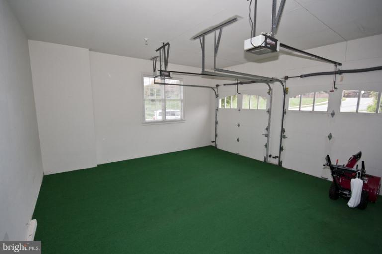 2103 Cranbourne Road Lutherville-Timonium, MD 21093 - Photo 28 of 30 Interior garage finish