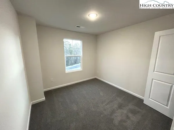 $499,900 | 5155 Mark Drive Northeast, Hickory, NC 28601