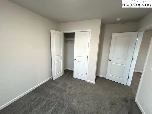 $499,900 | 5155 Mark Drive Northeast, Hickory, NC 28601