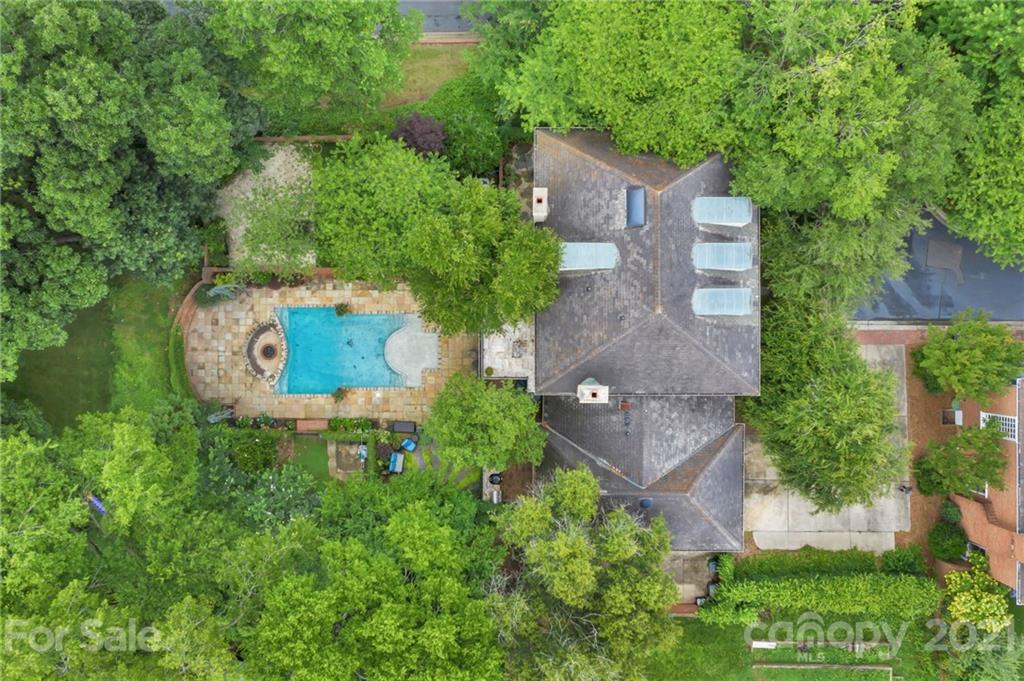2132 Rolston Drive Charlotte, NC 28207 - Photo 3 of 48 an aerial view of a house with outdoor space and street view