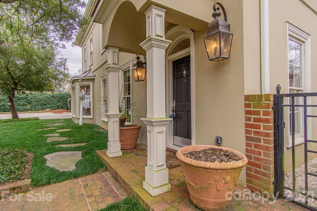 2132 Rolston Drive Charlotte, NC 28207 - Photo 48 of 48 a bathroom with a toilet and a mirror