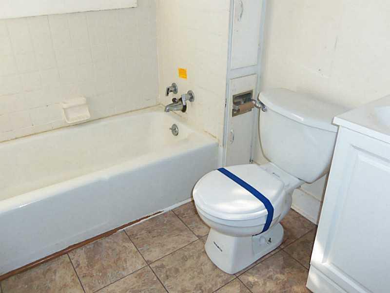 705 East Cecil Street Springfield, OH 45503 - Photo 12 of 15