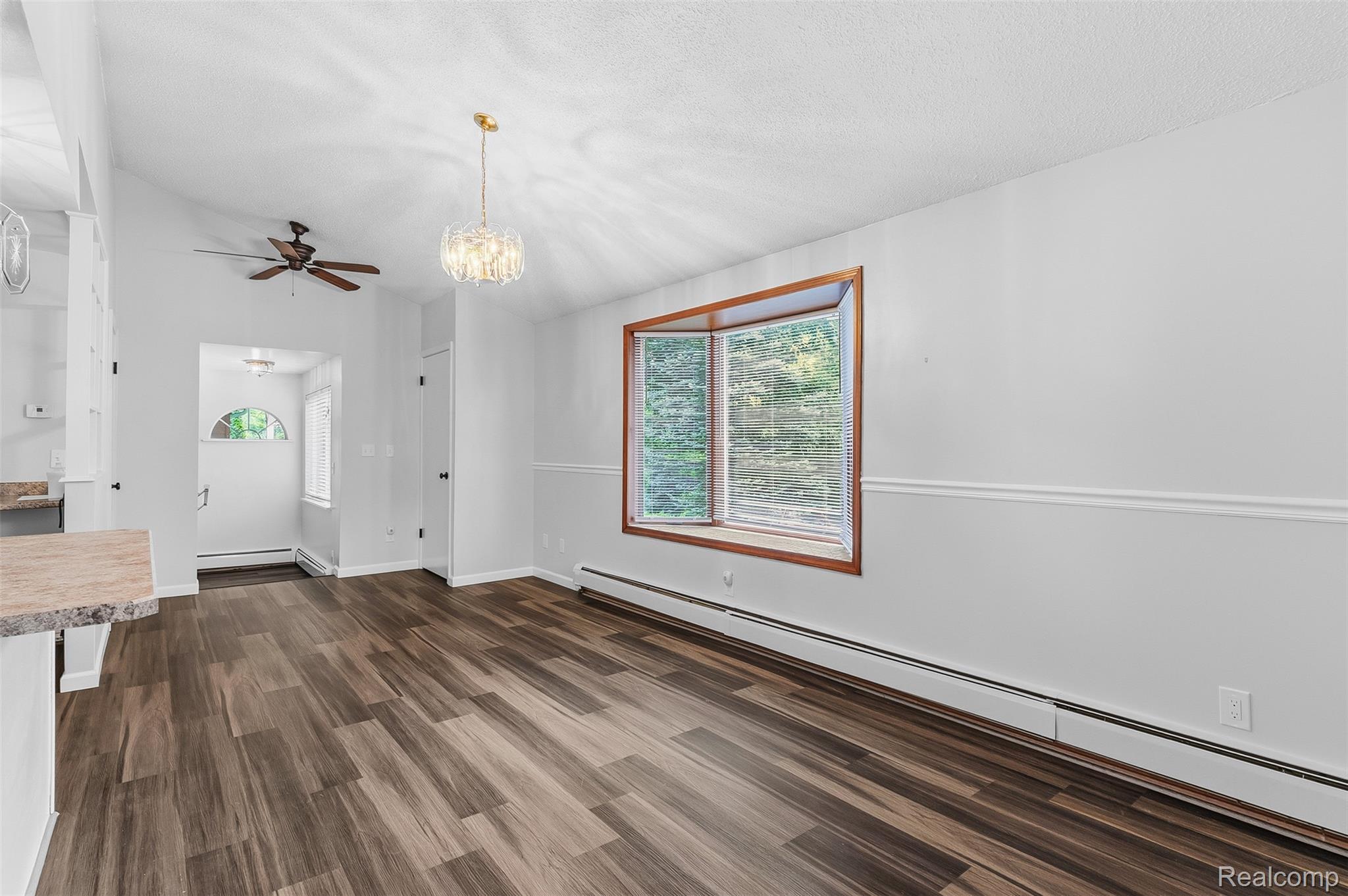 7313 East River Road Flushing, MI 48433 - Photo 31 of 45 DSC02517.jpg